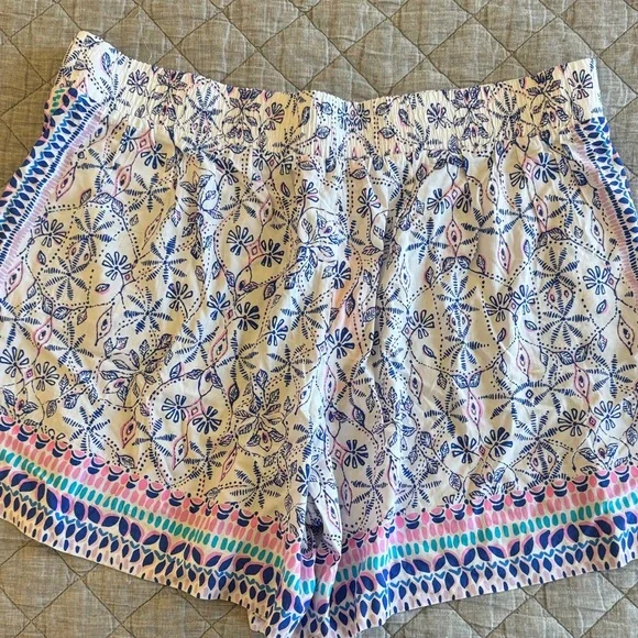Lilly Pulitzer Blue and Pink High Waist Shorts 6" shorts - Picture 2 of 6